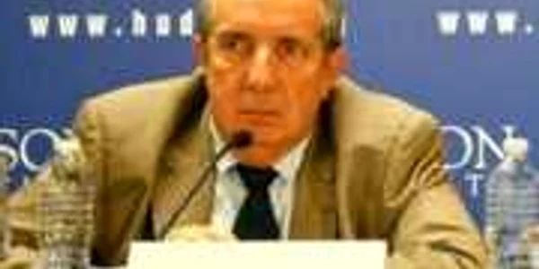 Cropsey se va implica şi ca formator în cursurile Academiei Arădene de Lideri