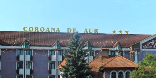 hotel coroana de aur