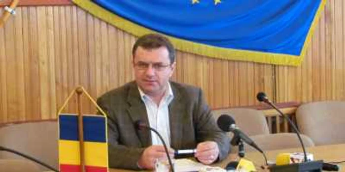 Mugurel Sârbu va candida independent la funcţia de primar