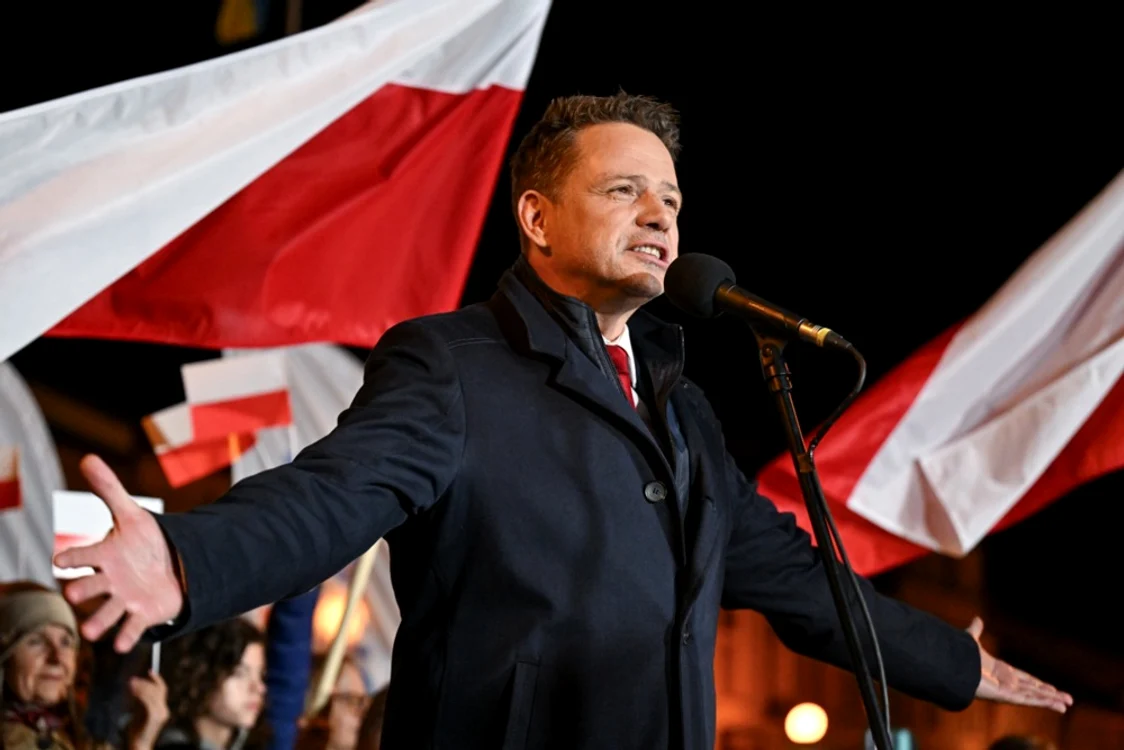 Rafal Trzaskowski vorbețte fluen cinci limbi străine/FOTO/EPA/EFE