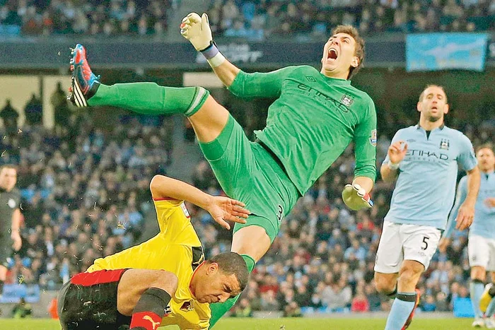 
    Pantilimon a jucat până acum doar  în Cupa Angliei pentru  Manchester City (Foto: Reuters)  