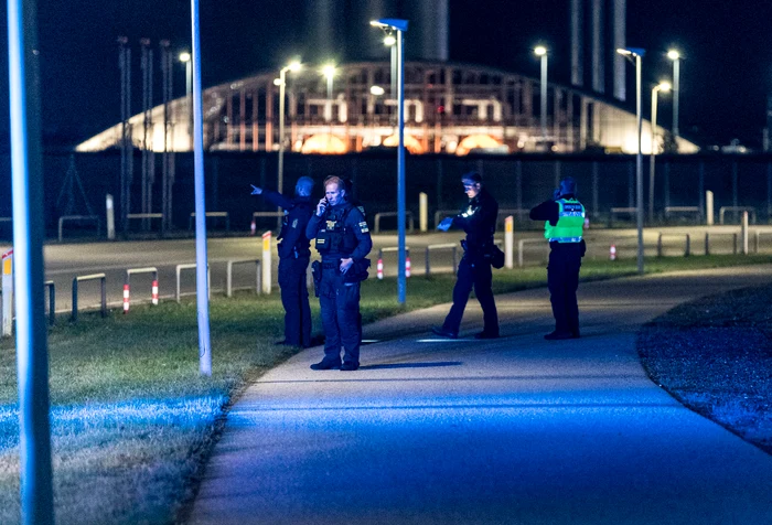Aeroporturi închise după zborul unor drone neidentificate FOTO EPA-EFE