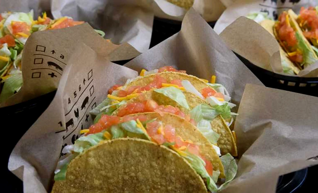 Taco Bell retrage salata verde din meniuri FOTO Arhivă