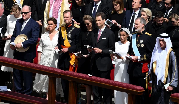 Regali la Vatican, Profimedia jpg