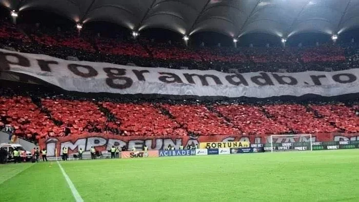 Suporterii au rămas mereu alături de Dinamo. Foto Facebook
