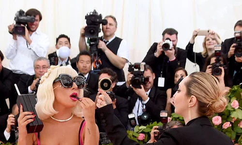 A treia rochie purtată de Lady Gaga la Met Gala 2019 jpeg