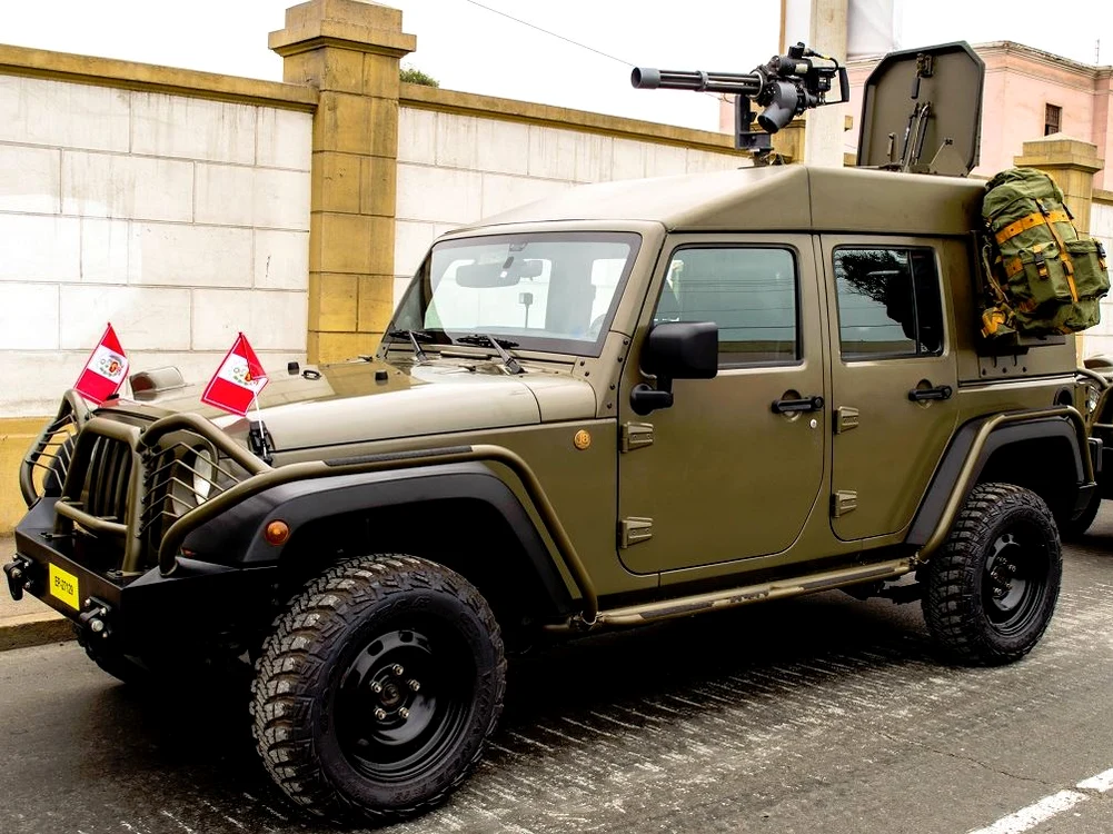 Jeep J8, în dotarea Armatei statului Peru. Foto: Wikipedia