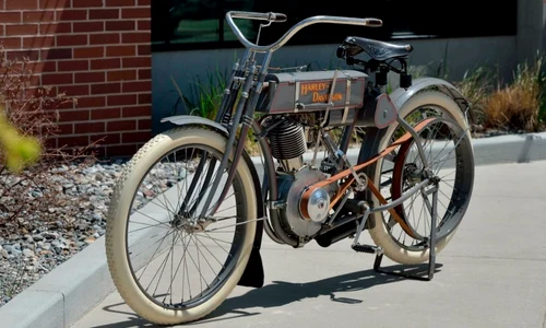 motocicleta 2 (casa licitații) jpg