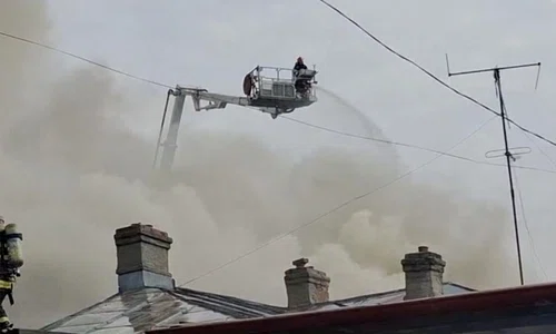 incendiu puternic bucuresti jpg