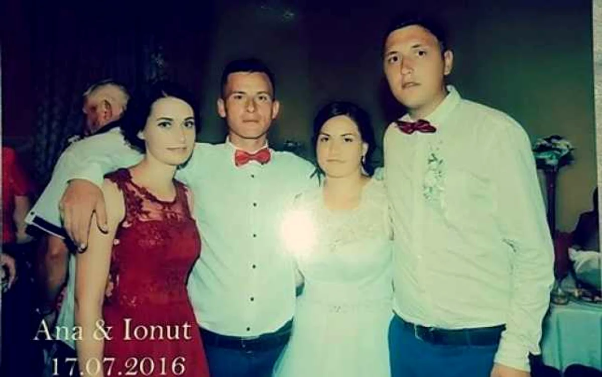 Ana Maria şi Ionuţ în ziua nunţii FOTO Facebook