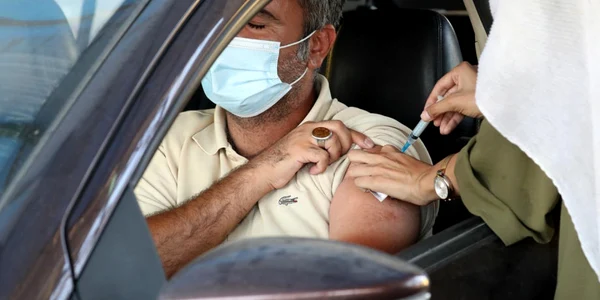 Vaccinare anti-COVID-19 in Iran FOTO EPA-EFE