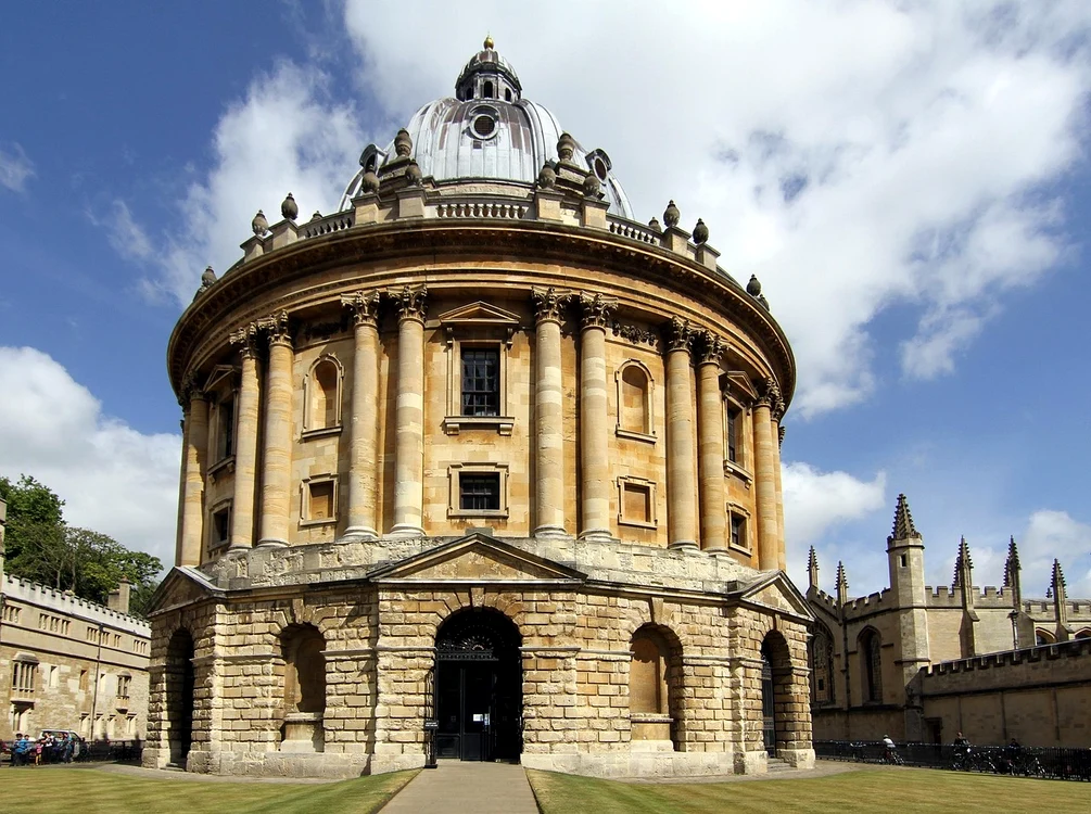 Oxford rămâne în continuare lider global / FOTO: Pixabay 