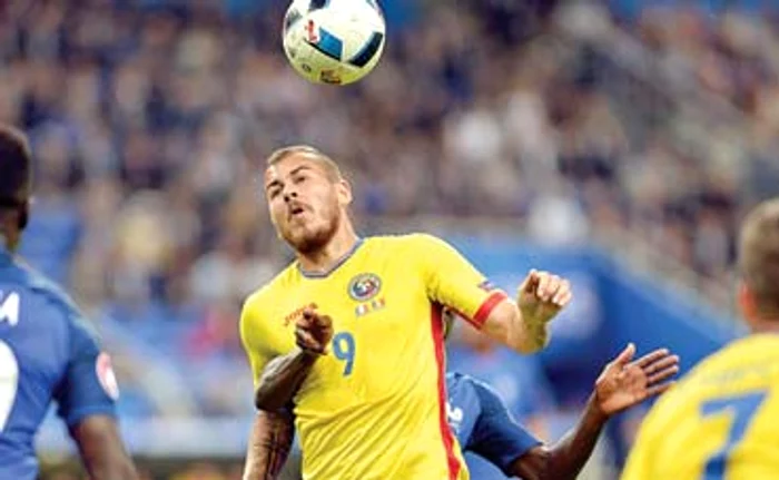 Alibec a fost acuzat că ar fi fumat la vestiarFoto: AP