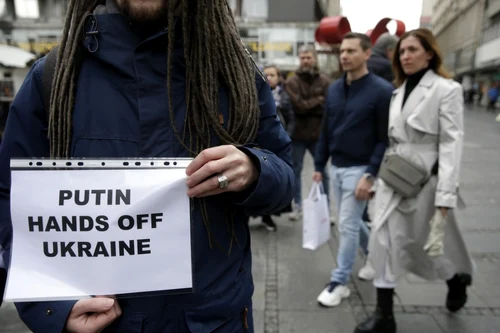 Proteste anti-Putin în lume - Belgrad Serbia - 26 feb 2022 / FOTO EPA-EFE