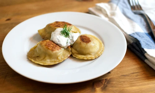 pirosti cu cartofi jpeg