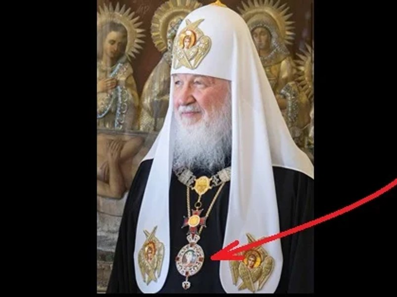 Patriarhul Kirill al Moscovei ar fi fost surprins purtând o bijuterie bisericească furată din Ucraina