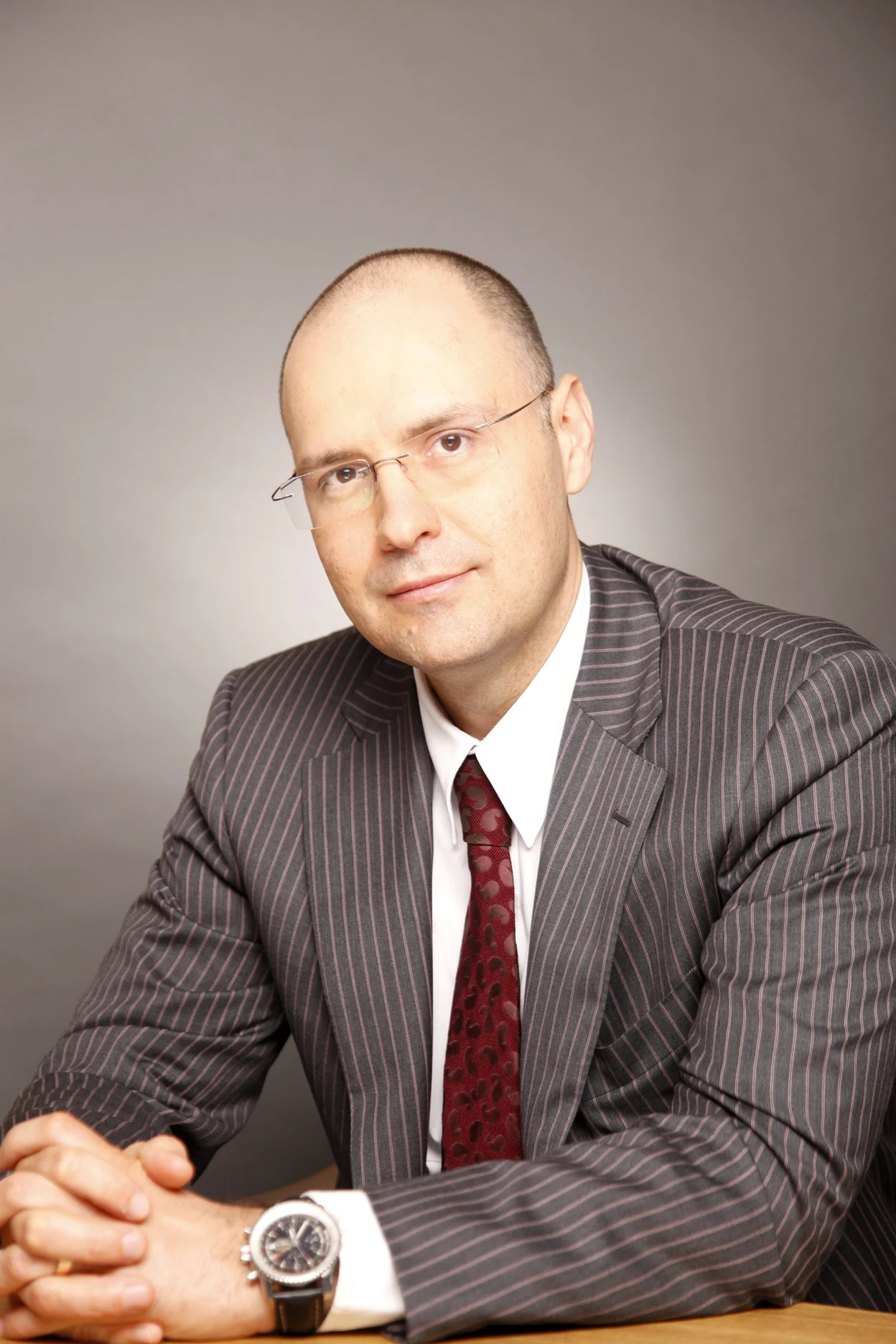 Studiu PwC: Aproape 40% din afaceri și-au întrerupt activitatea
