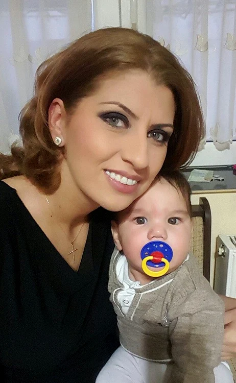 Băieţelul Alinei Radi va împlini curând şapte luni