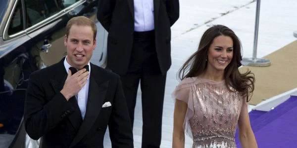 Kate şi William, duce şi ducesă de Cambridge, au participat la gala ARK de la Palatul Kensington din Londra