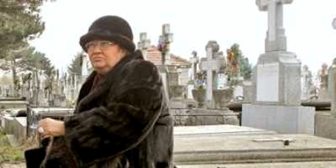 Mărioara Zăvoranu deţine un cimitir privat din Capitală