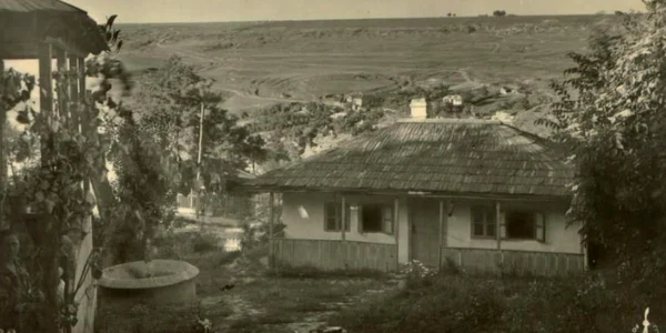 carte postala Bojdeuca Muzeul National al Literaturii Iasi jpg