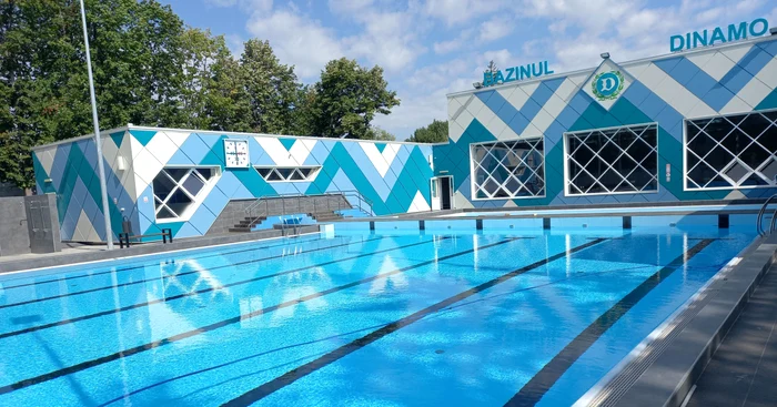 Bazinul în aer liber din incinta Complexului Sportiv Dinamo