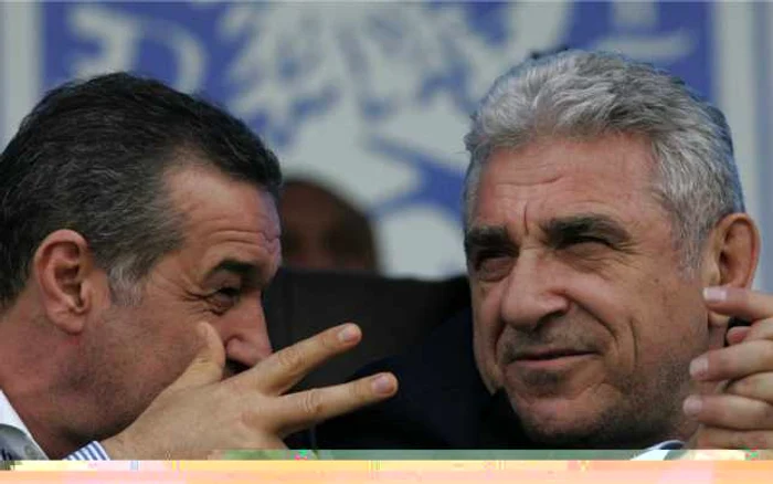 Finanţatorul Stelei, Gigi Becali şi vărul său, Giovani Becali FOTO Adevărul