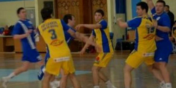 Braşov: SCM HC Rom Cri Braşov a promovat în Liga Naţională !
