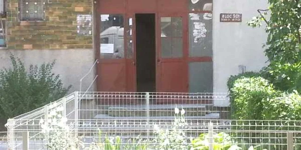 Scara de bloc alexandria