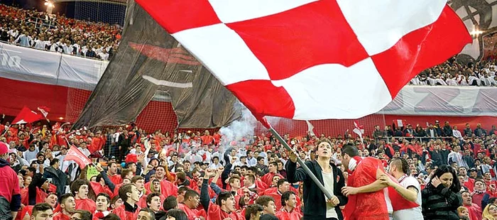 Galerie dinamovistă a sărit calul  FOTO Facebook