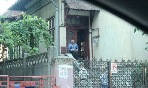 Casa din strada Caimatei, unde locuiește Ionuț Dolănescu jpeg