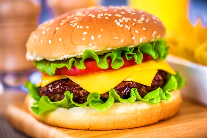 Cheeseburger foto Shutterstock