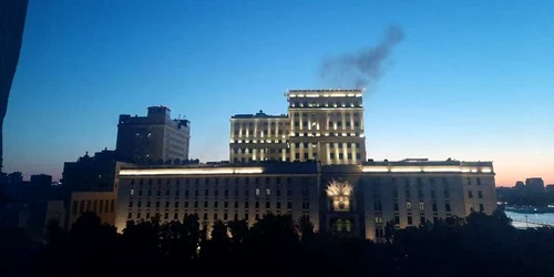 F1xMf4rWcAAANTO jfif