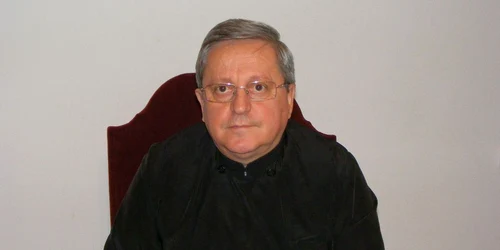 Preotul Ionel Popescu din Timişoara