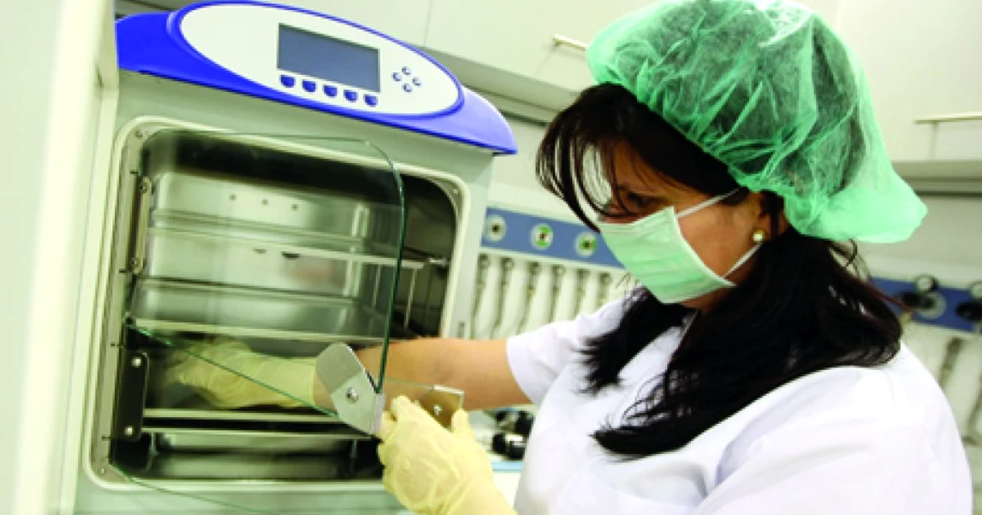 Laboratoarele de fertilizare in vitro sunt folosite doar pentru experimente