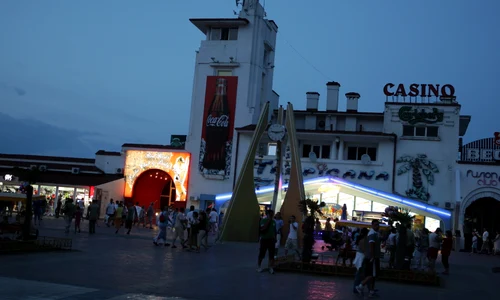 2 casino mamaia JPG