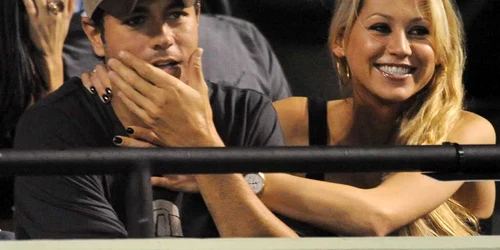 Enrique Iglesias si Anna Kournikova in 2009 FOTO EPA 