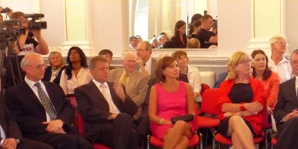 Inaugurarea a avut loc în Sala Oglinzilor de la FDGR Sibiu