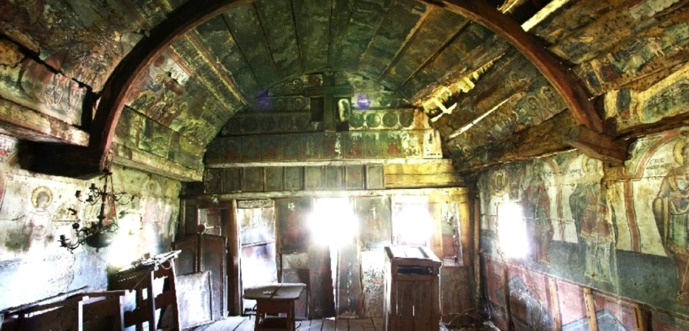 Biserica de lemn de la Urşi-Popeşti FOTO FB Fundaţia Pro Patrimonio