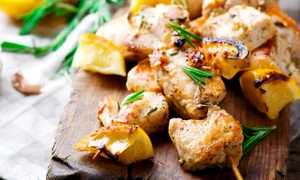 pui souvlaki jpeg