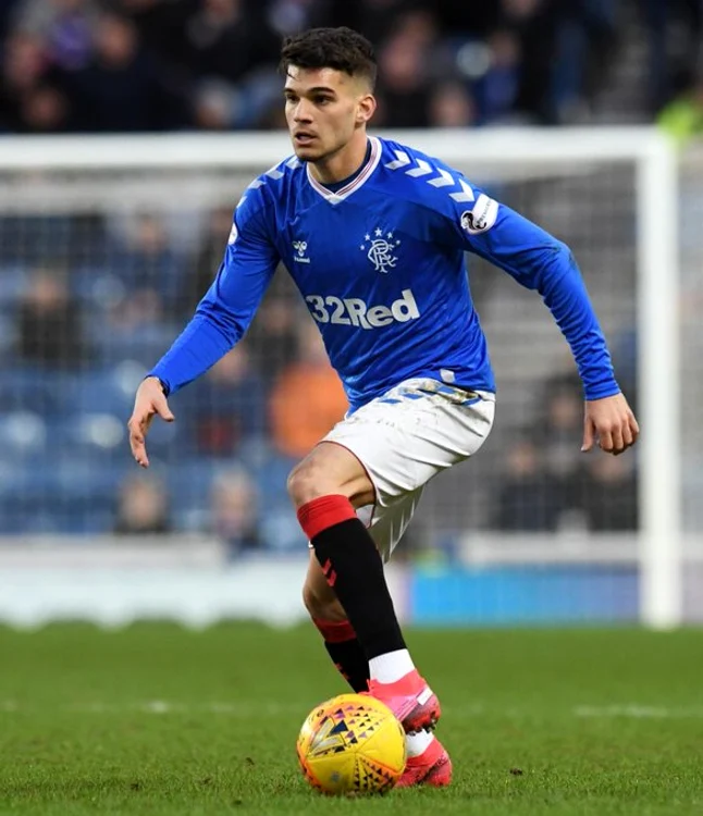 
    Ianis Hagi  
