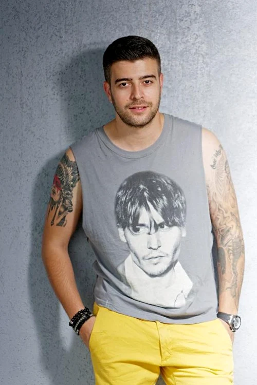 
    Speak a ales un tatuaj care îl întruchipează chiar pe tatăl artistuluiFoto: Arhivă personală  