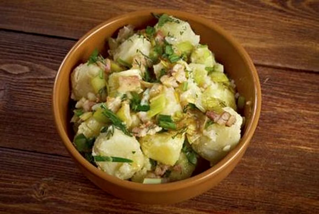 salata de cartofi jpeg