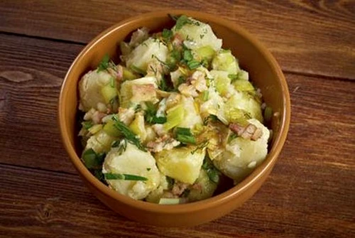 salata de cartofi jpeg