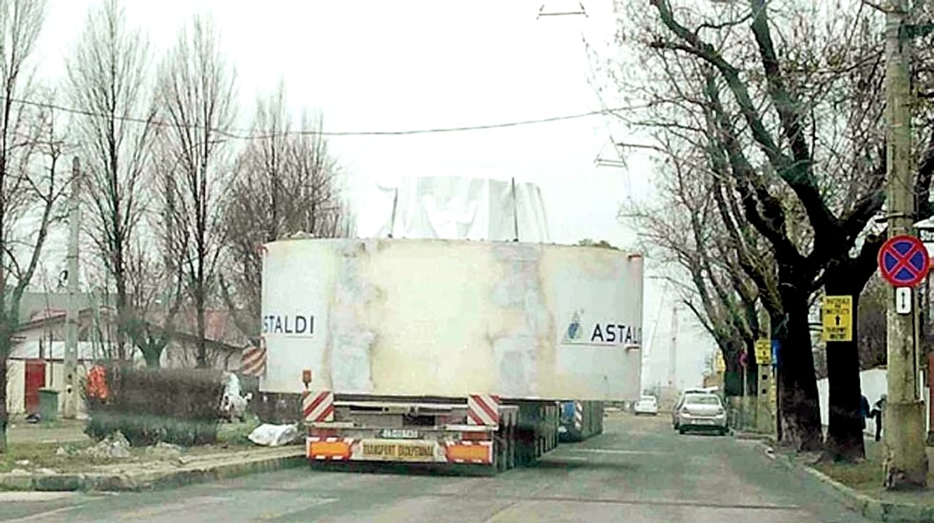 ”Cârtiţa” a fost adusă pe bucăţi pe platformă
