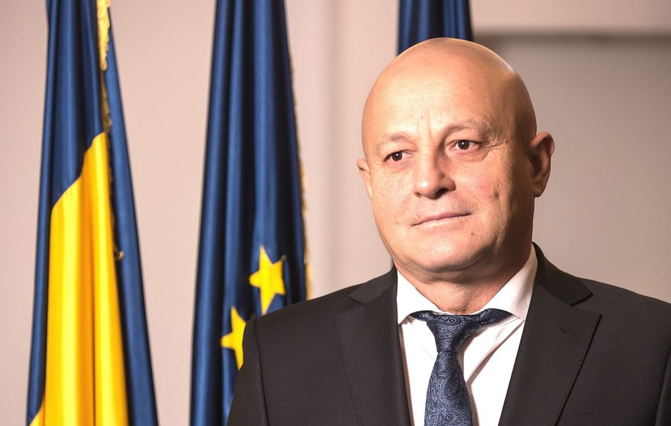 Un deputat PSD se pregătește să treacă la PNL. A fost președinte de consiliu județean până acum doi ani