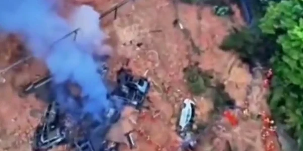 Autostrada prăbușita în China   Captura video jpeg