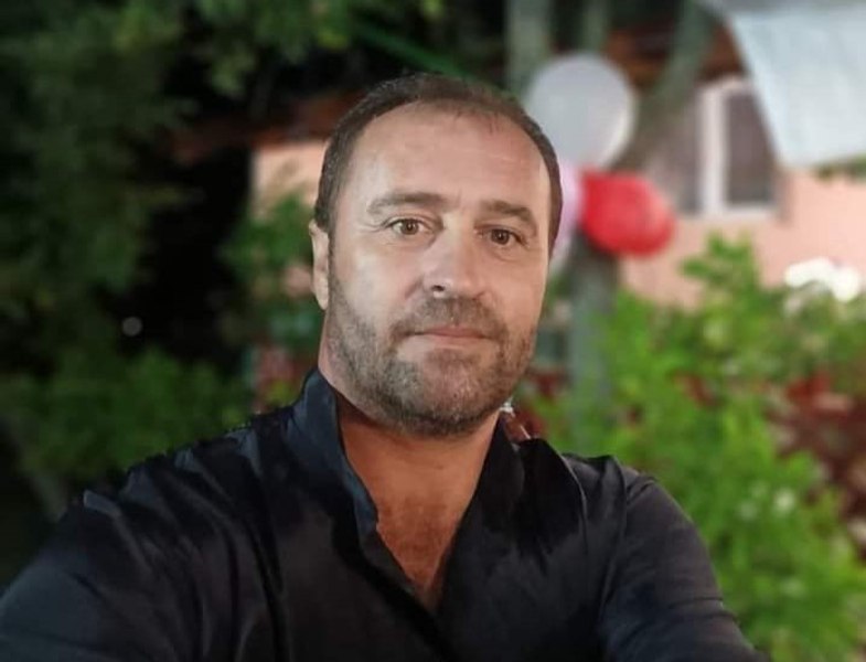 Sinuciderea bizară a unui cântăreț de muzică populară, în timp ce făcea un apel video către soție