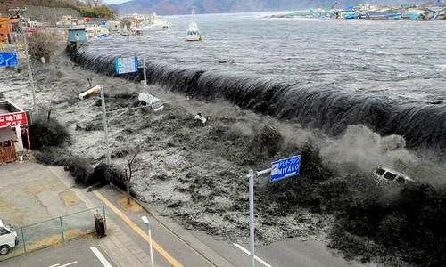 japan earthquake tsunami nuclear unforgettable pictures wave 33291 600x450 jpeg