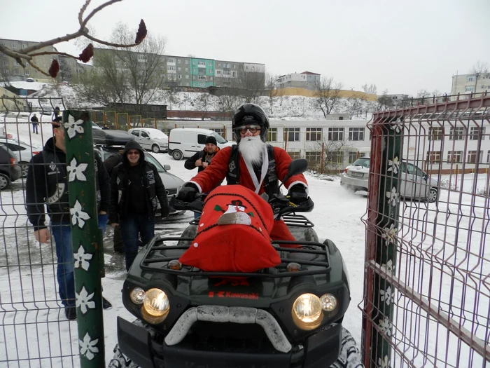 MotoMoşul a ajuns la centrul Cocorii FOTO Seawolves